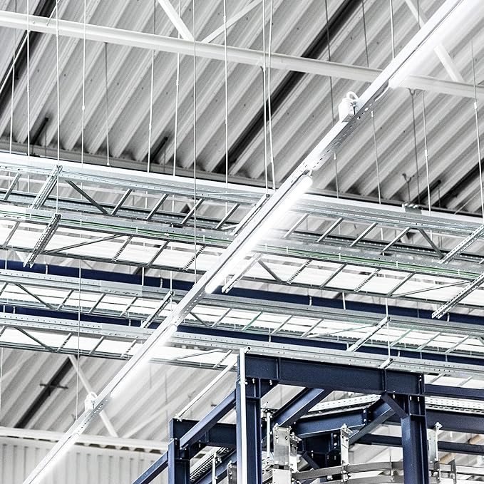 Engel Ventura – LED-Feuchtraumwannenleuchte IP65